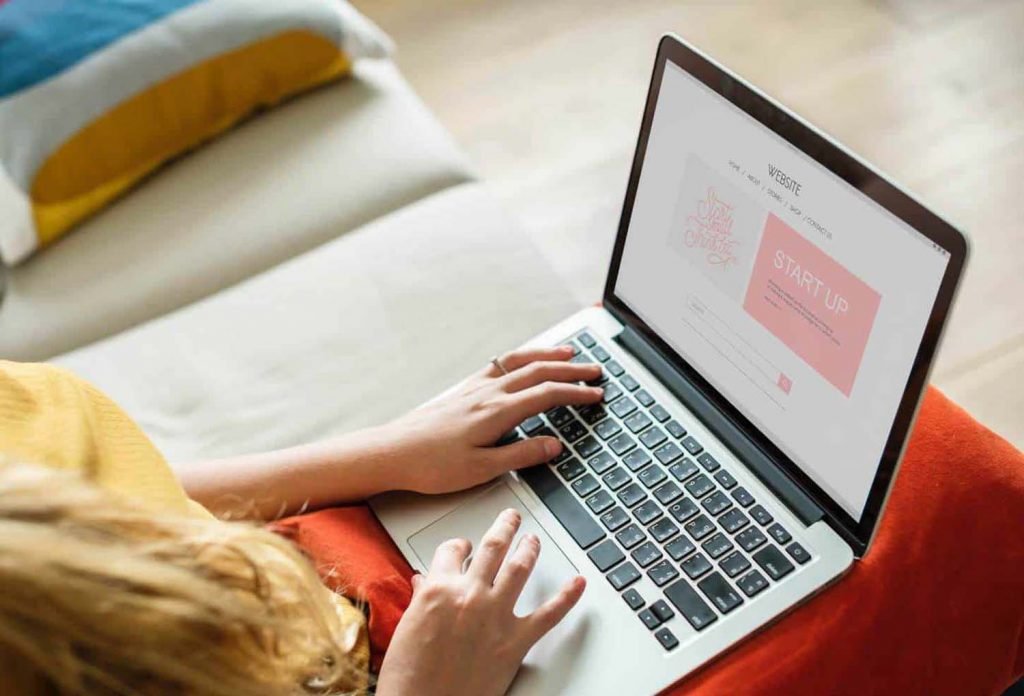 4 Popular Website Builder Platforms for Small Businesses